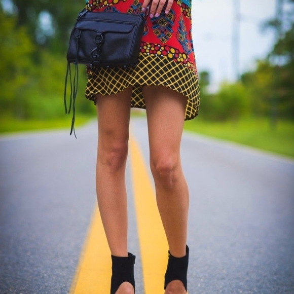 TOLANI Anthopologie Silk Bohemain Button Down Shirt Dress Tunic W Drawstring. - Picture 3 of 16